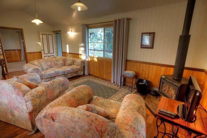 באלנדין Accommodation Creek Cottages & Sundown View Suites חדר תמונה